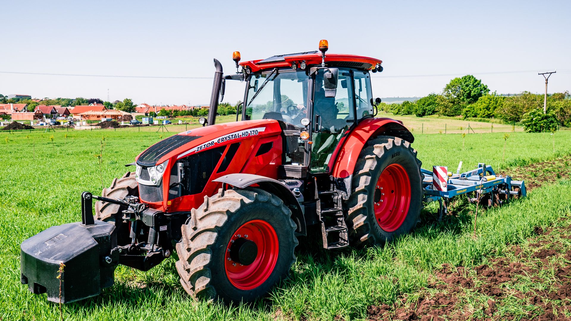 18. Zetor Crystal HD