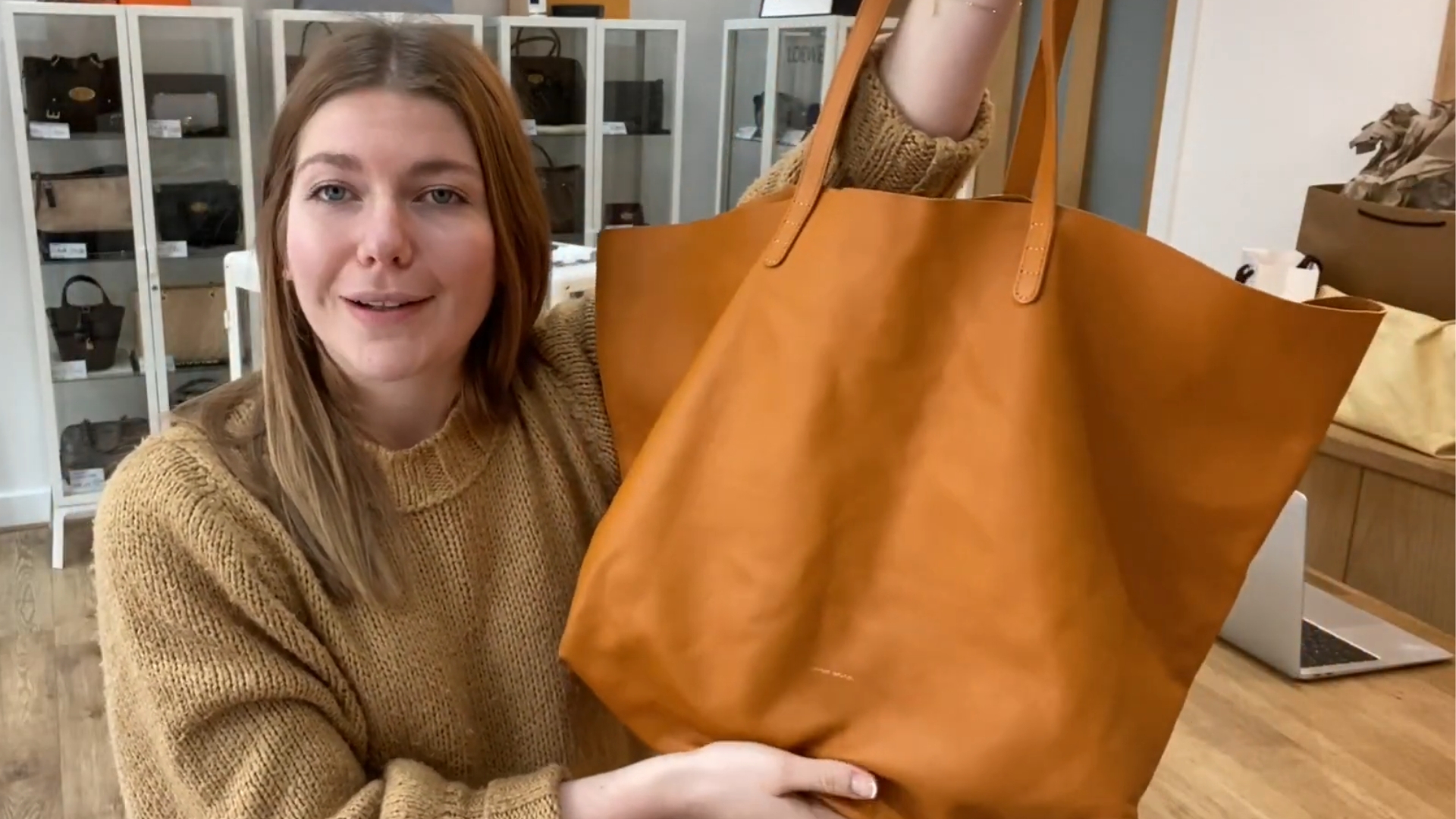 15. Mansur Gavriel - Fourre-tout en cuir souple pour tous les jours