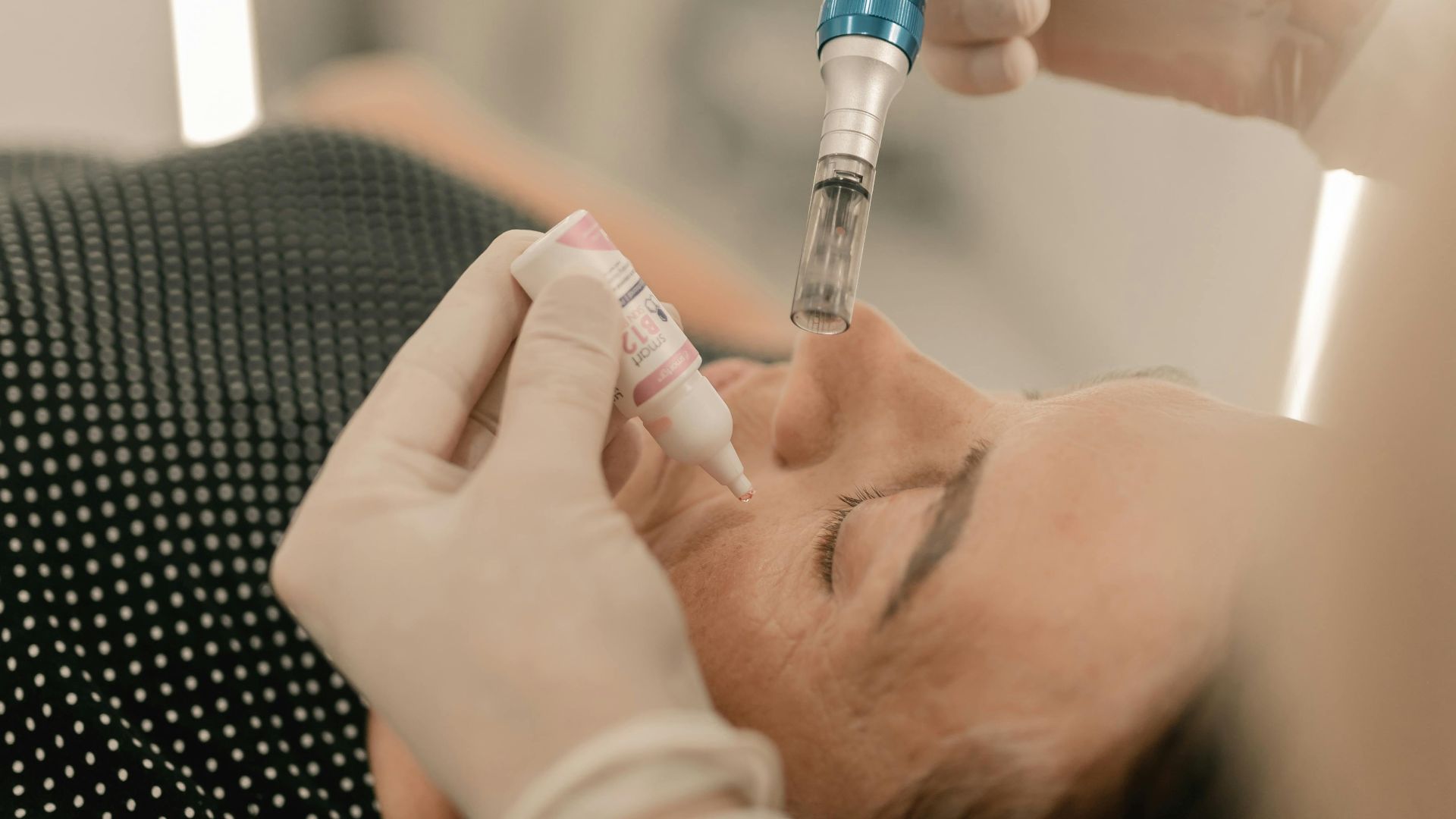 17. Essayez les traitements par microneedling