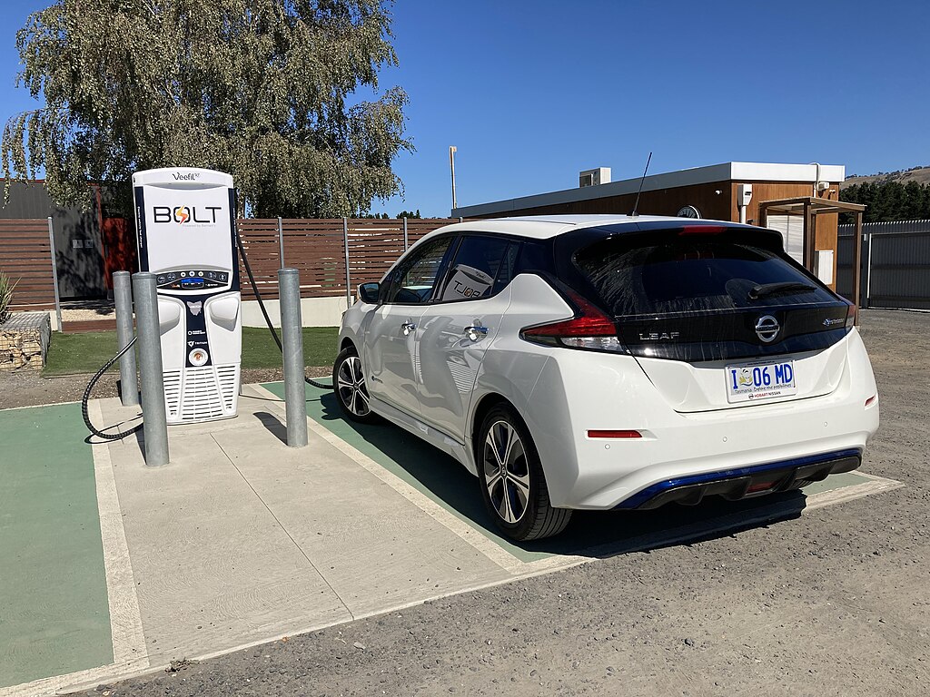 10. Nissan Leaf (old)