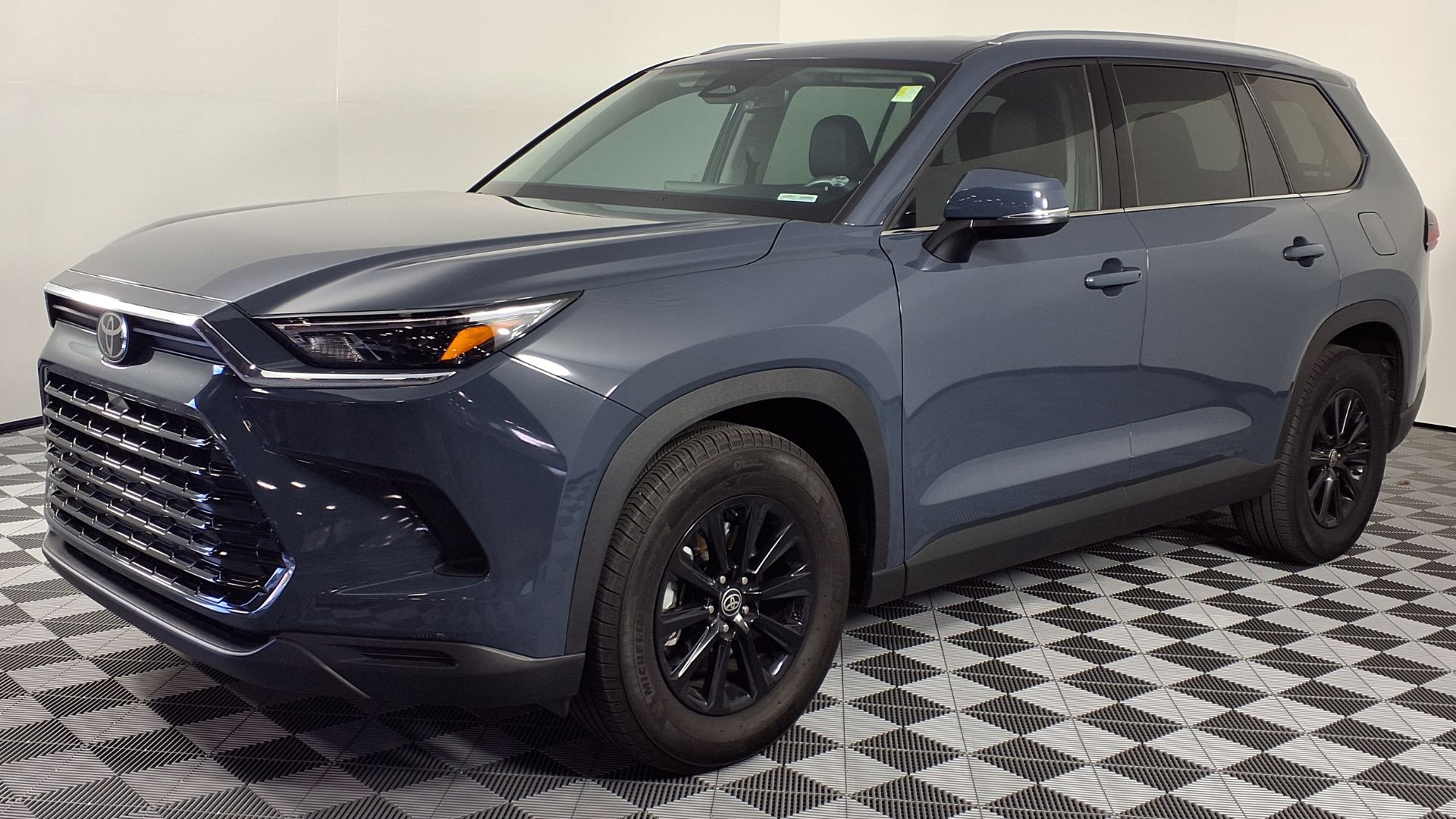 7 Reliable SUVs Under $45,000 &amp; 7 Maintenance Nightmares