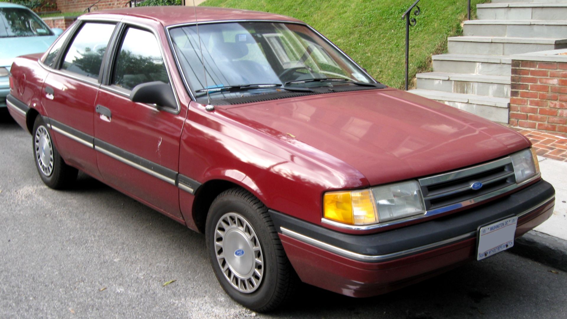 1. Ford Tempo
