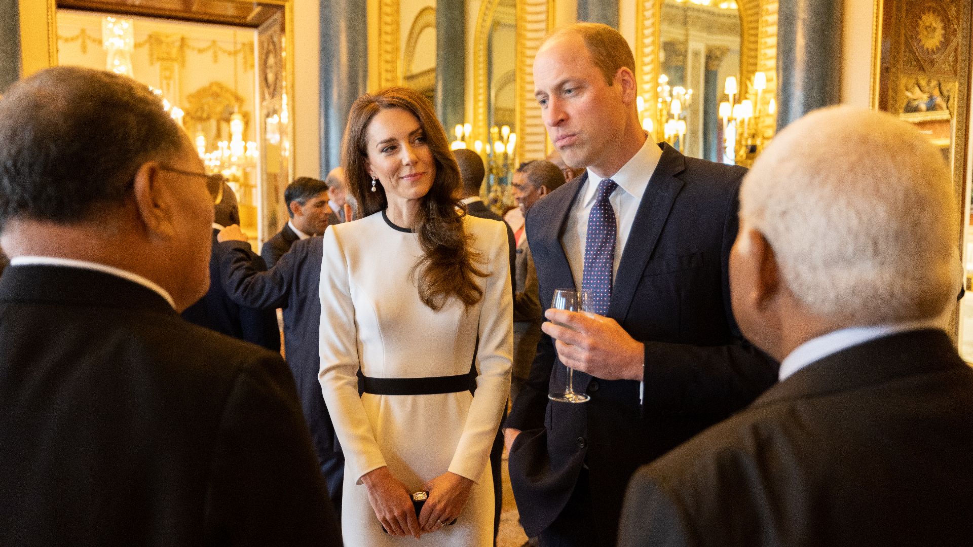 11. Looks ceinturés