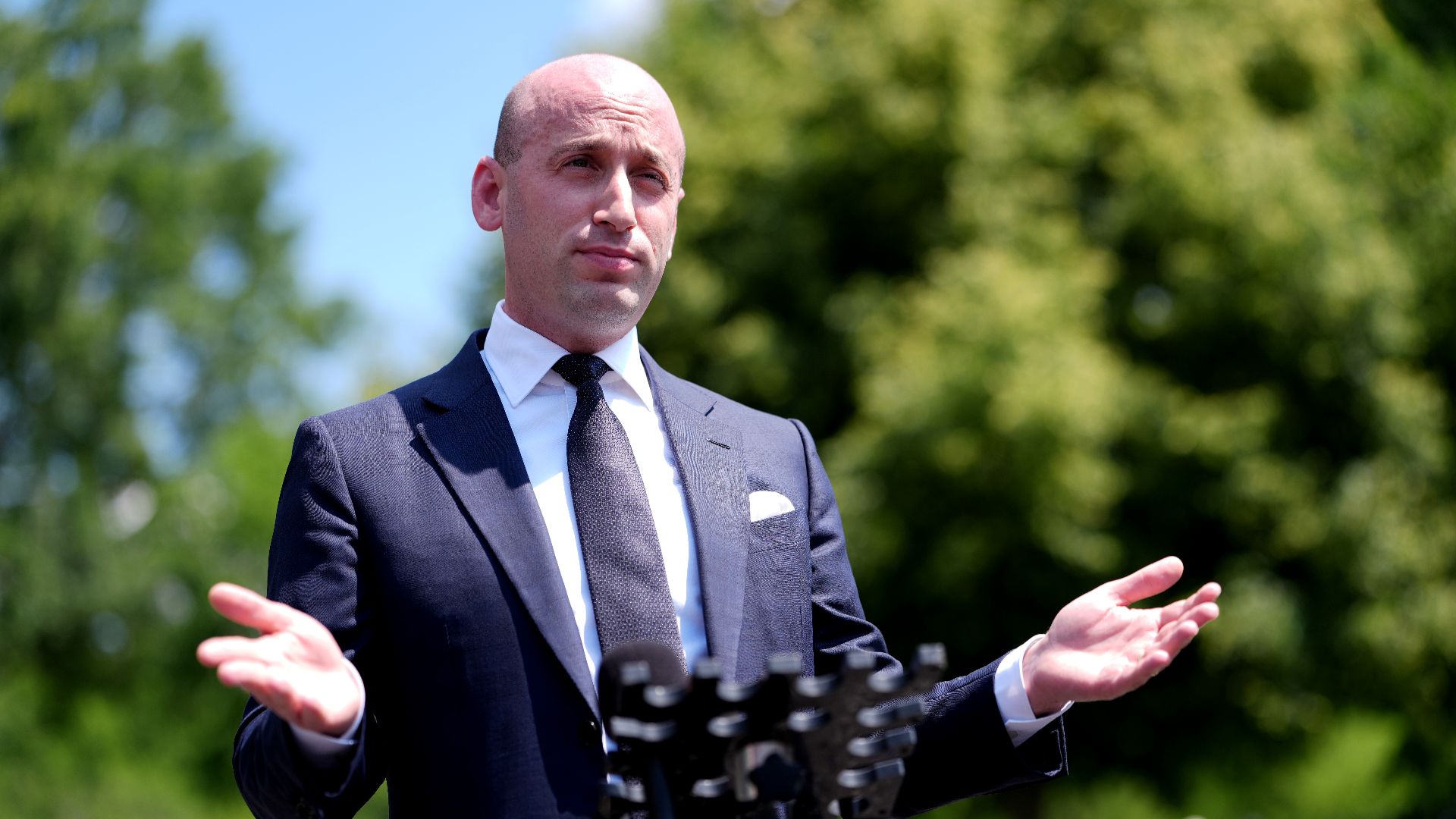 Miller fait semblant de rien