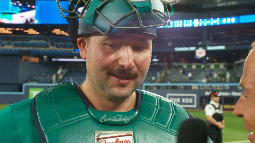 Cal Raleigh saves the Mariners against the Blue Jays