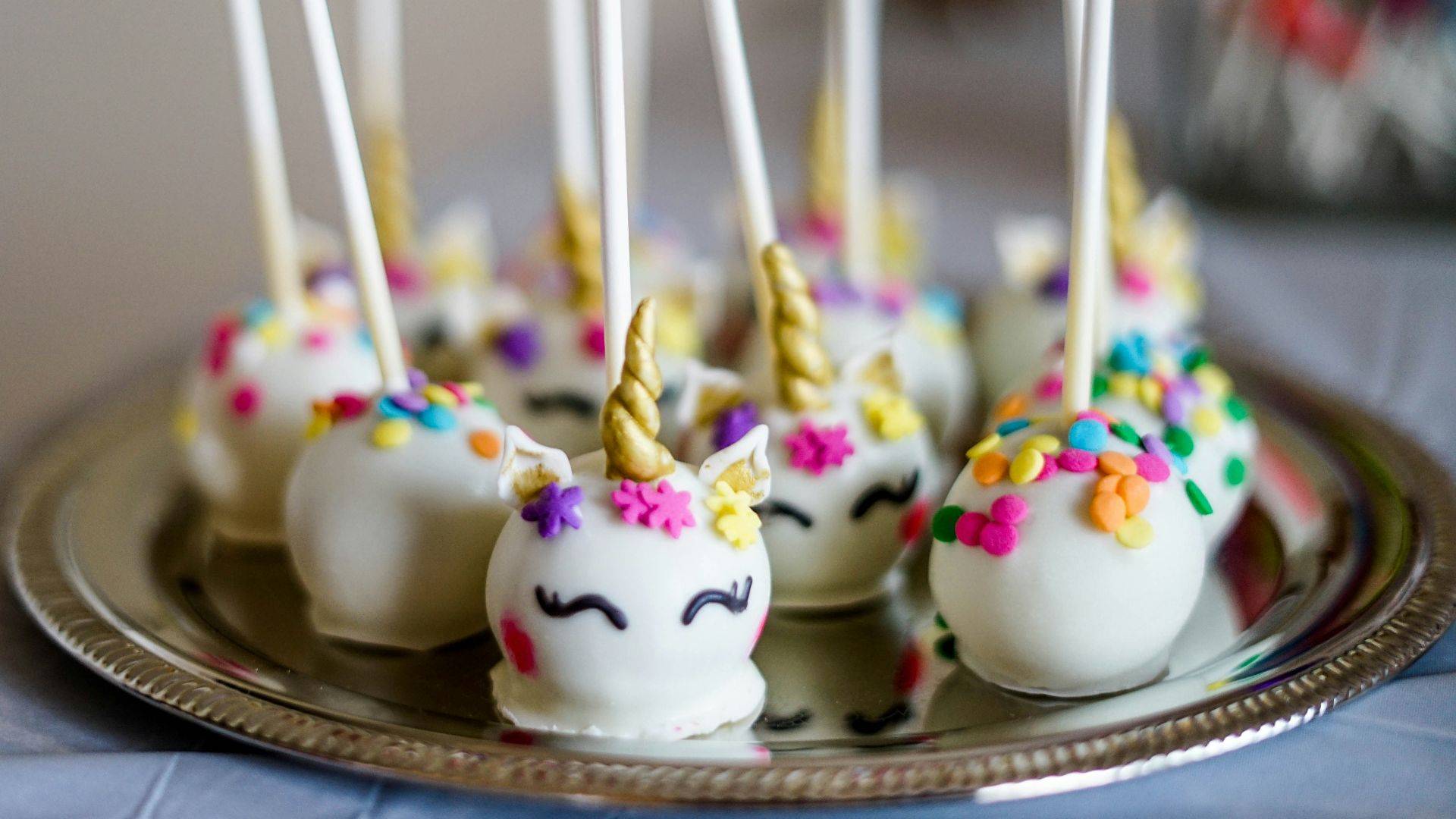 9. Cake Pops