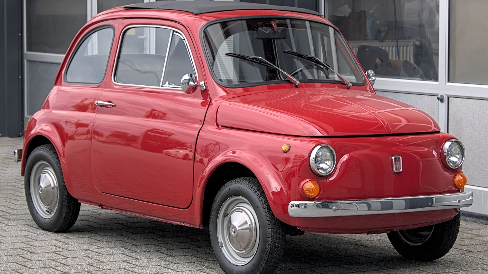 3. 1957 Fiat 500