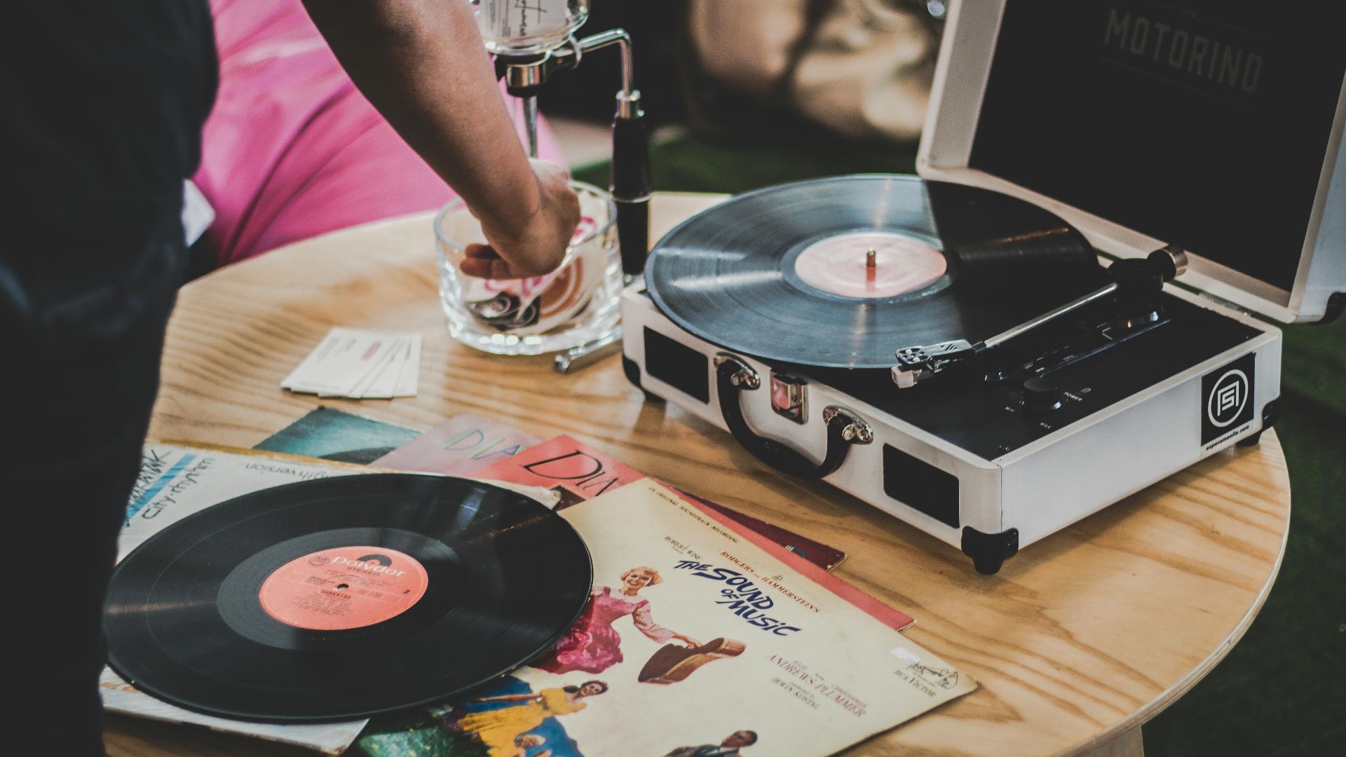 1. Disques vinyles et platines