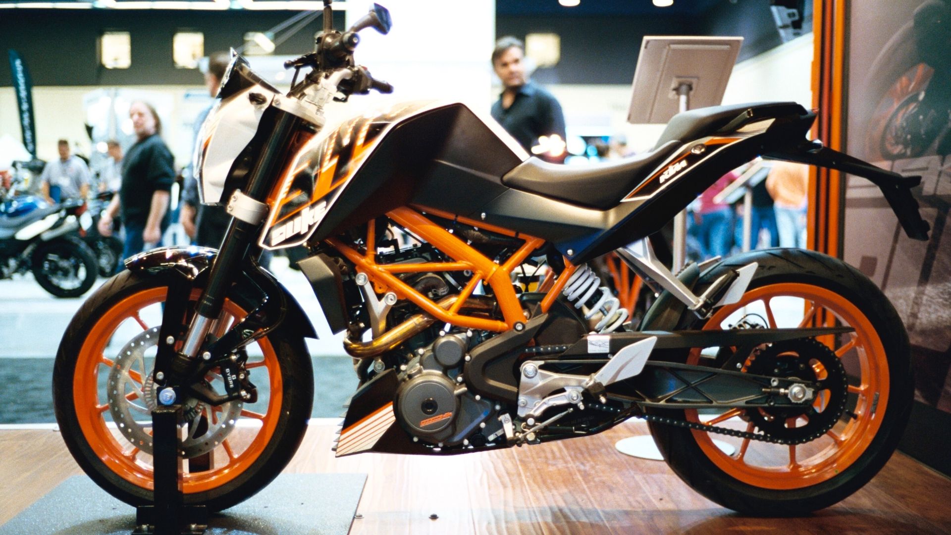 5. KTM 390 Duke