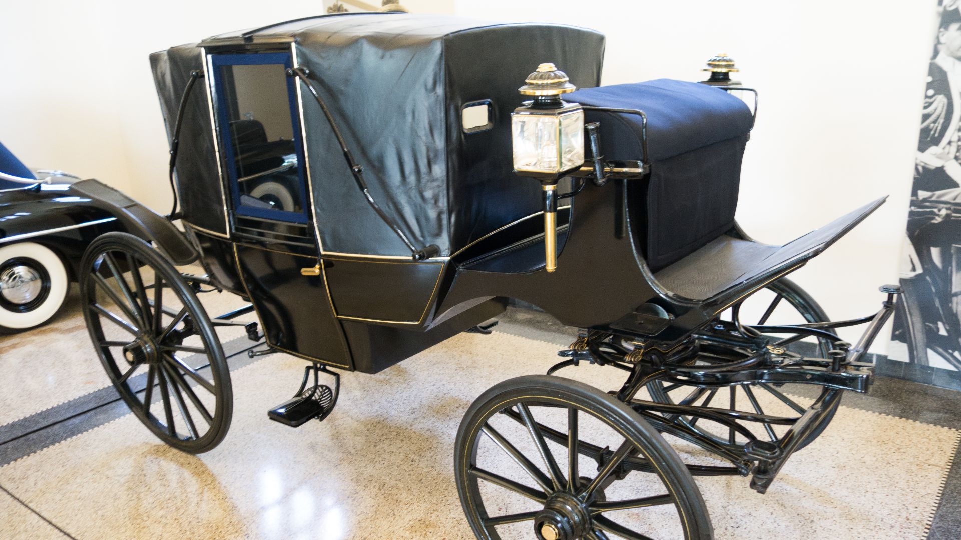 8. 1835 Landauer itinérant