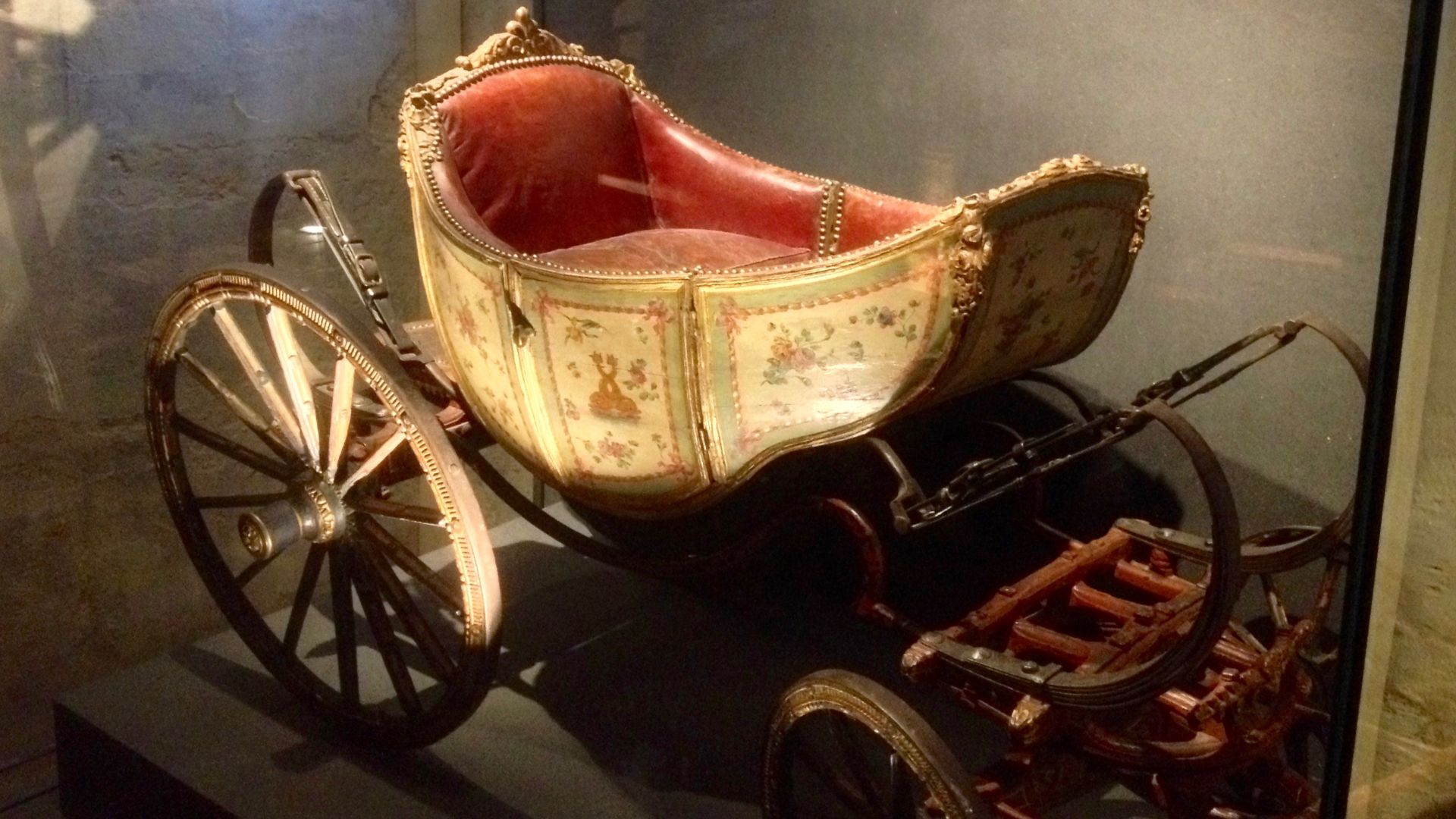 16. Voiturette de Louis-Charles