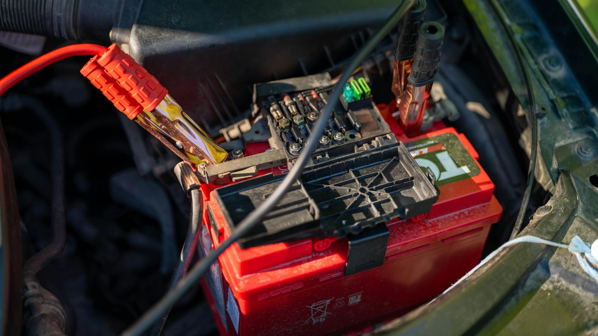 4. Test de la tension de la batterie et de la sortie de l'alternateur