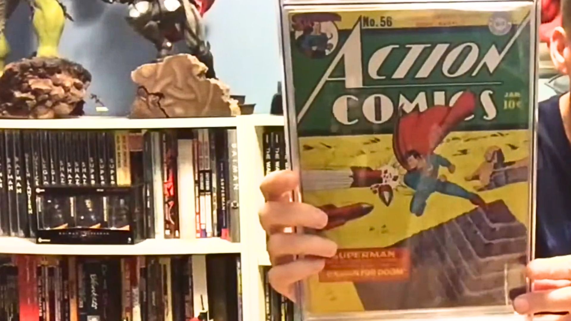 18. Action Comics #56 (4 100 $)