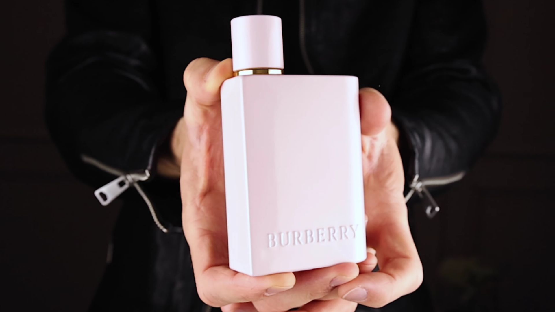14. Burberry Her Eau De Parfum