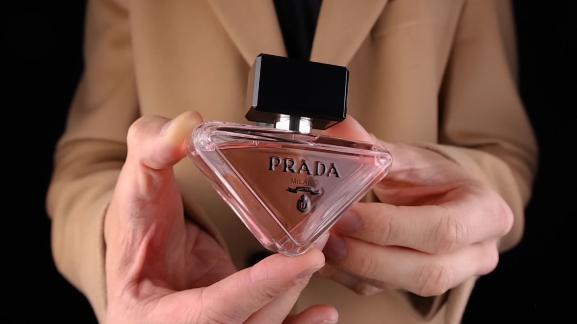 16. Prada Paradoxe Eau De Parfum