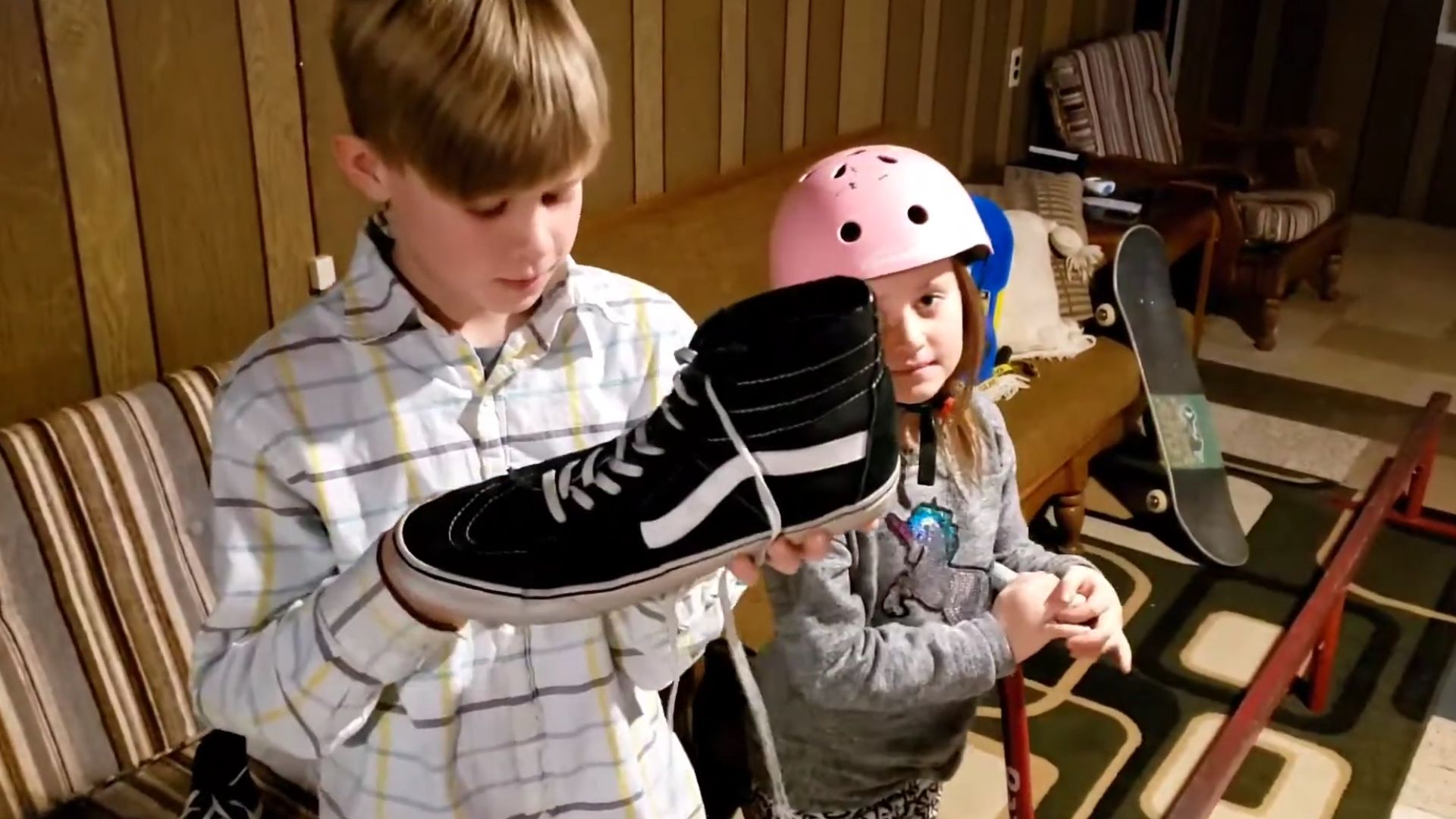 8. Chaussures de patinage clownesques surdimensionnées