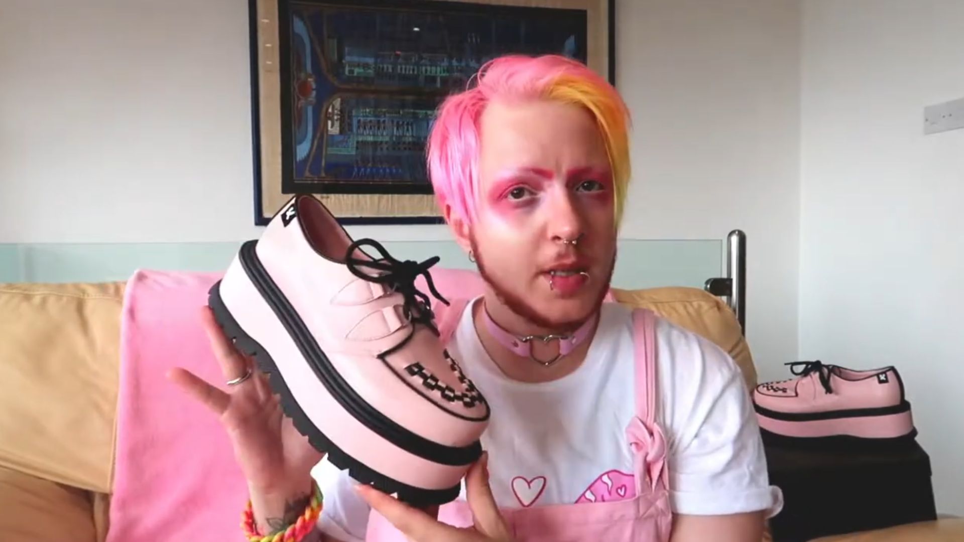 14. Semelles épaisses des chaussures Creeper