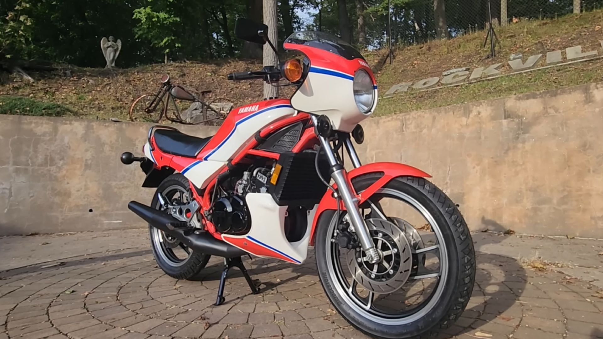 3. Yamaha RZ350