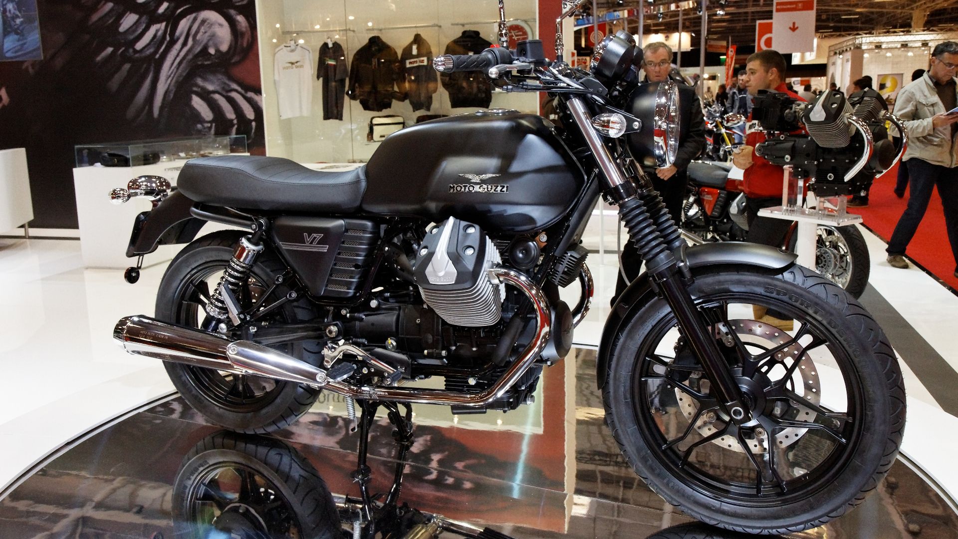 8. Moto Guzzi V7 Stone