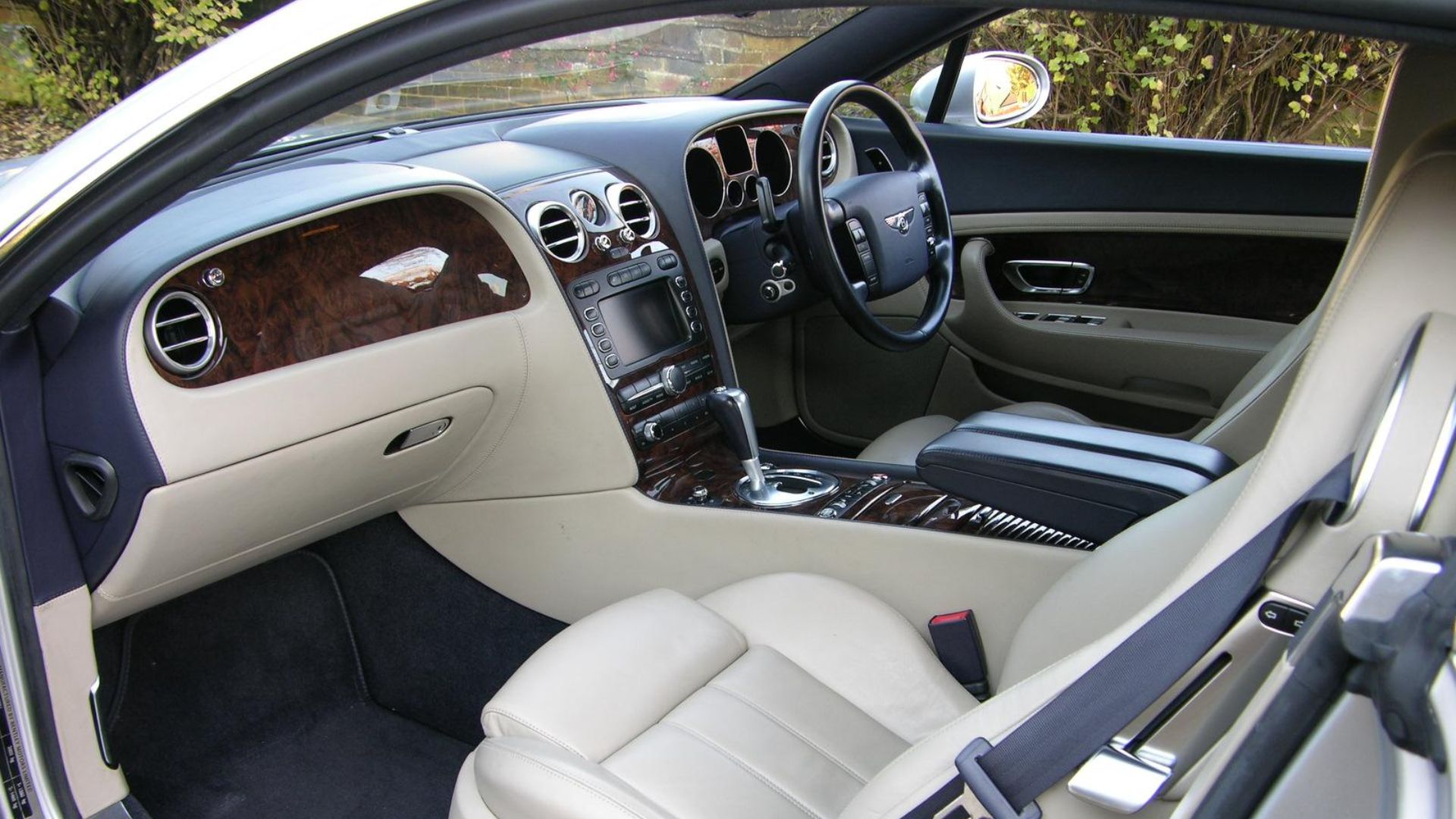 2. Bentley Continental GT (2003)