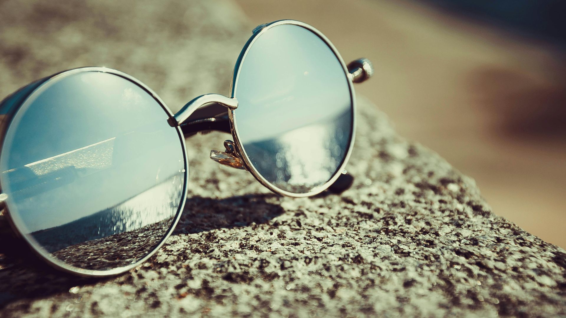 10. Lunettes de soleil de marques réputées