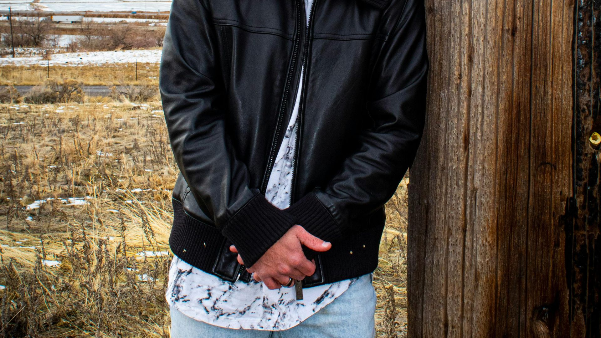 19. Optez pour des manteaux ou des vestes plus courts