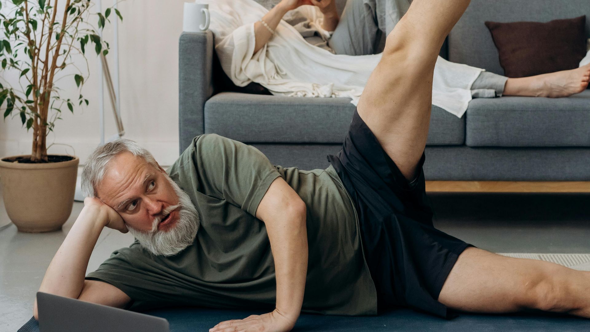 8. Élévation des jambes sur le côté