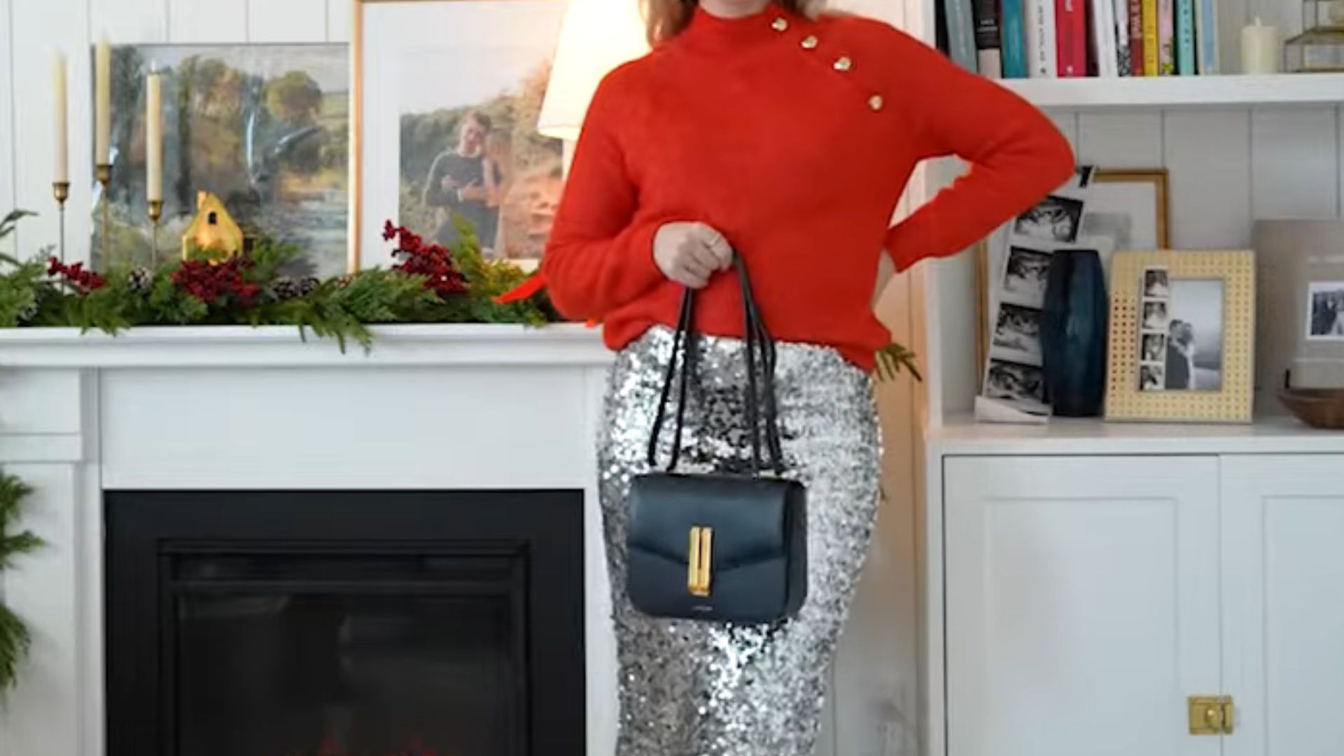 20. Pull avec jupe à paillettes