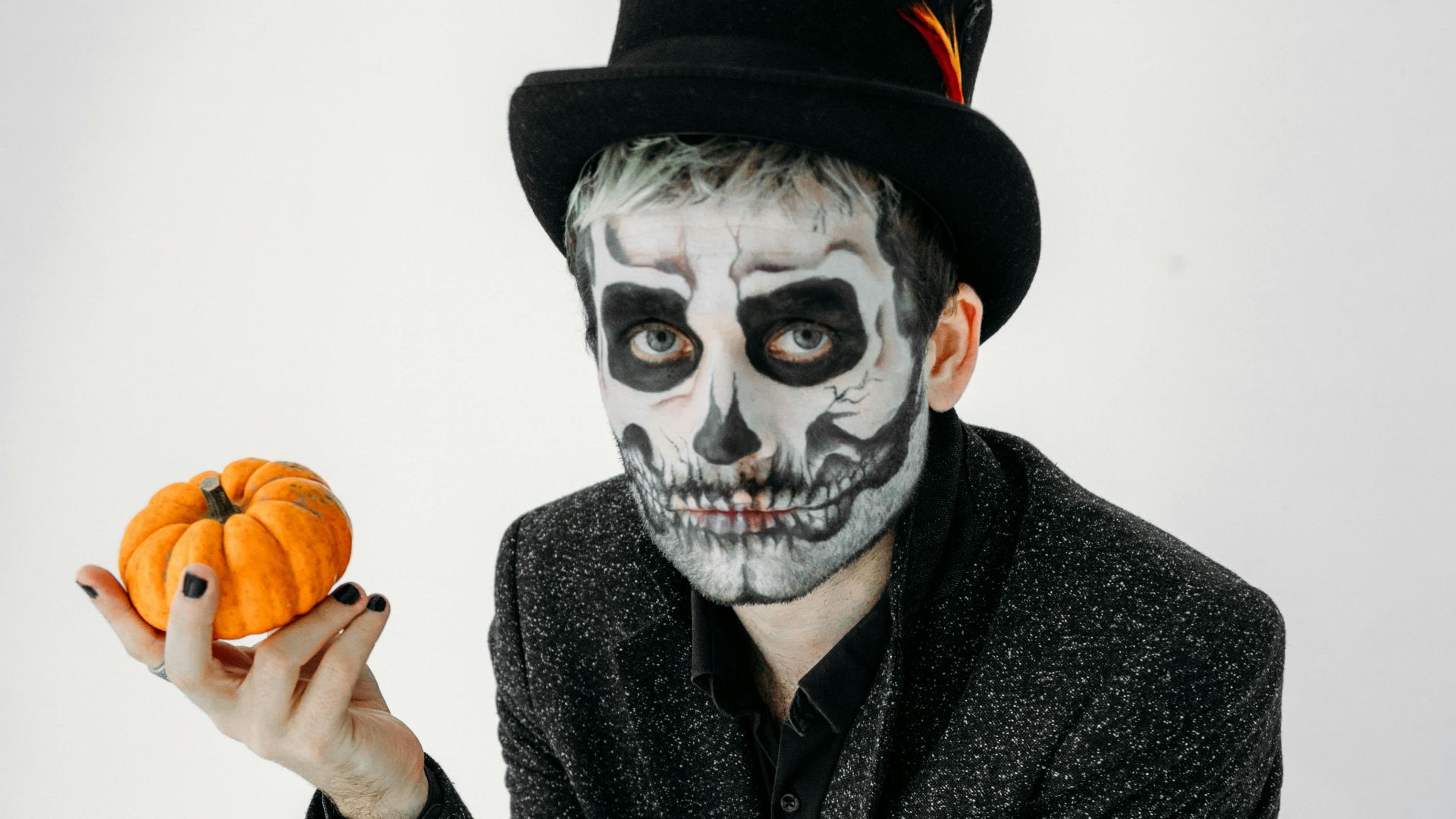 20 idées de vernis à ongles inspirées d’Halloween