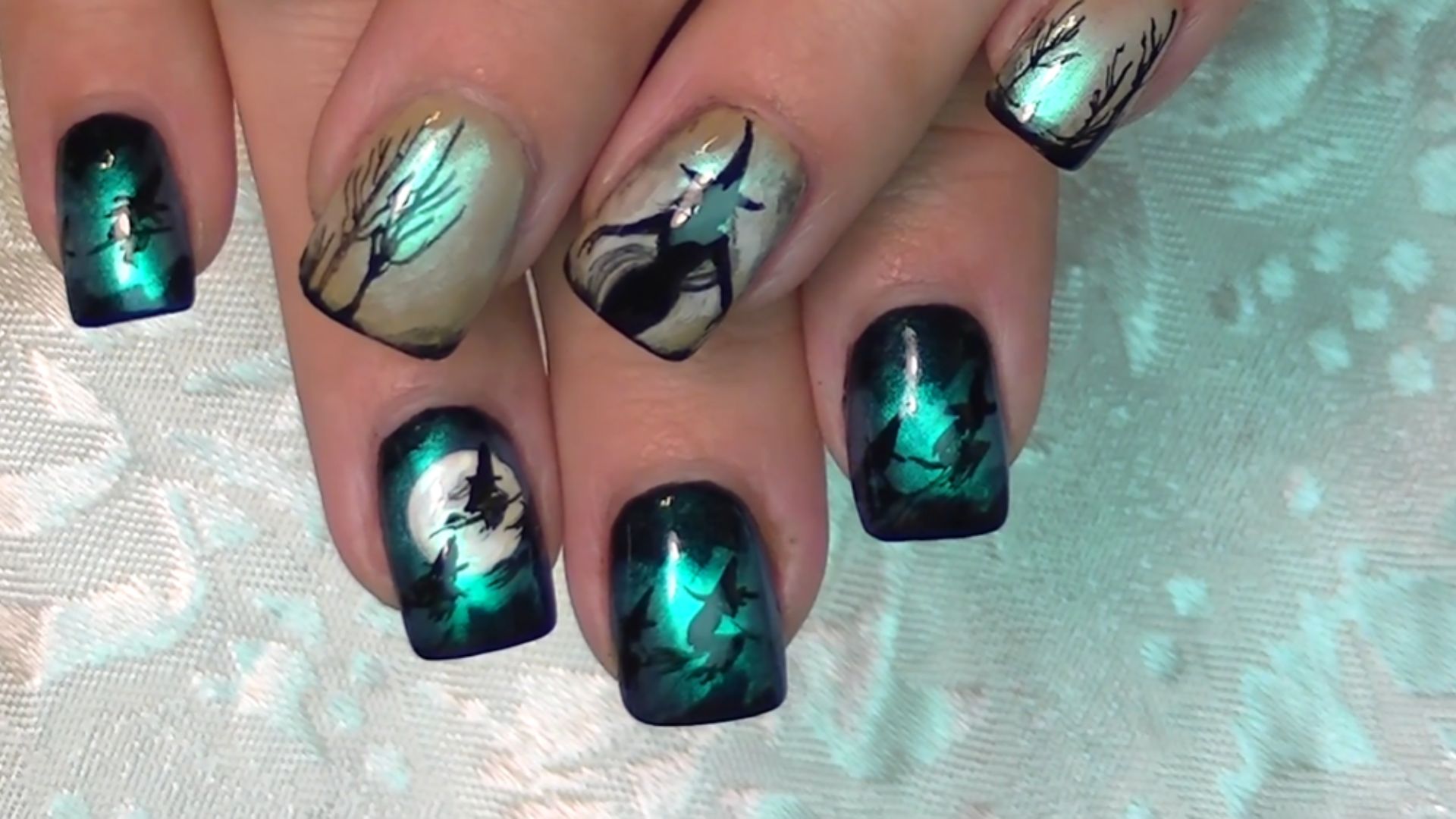 20. Pleine lune et scène du loup-garou