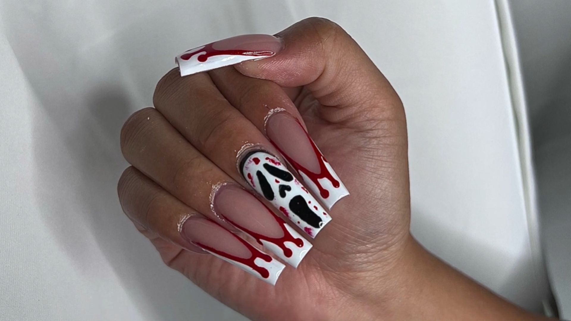 19. Hommage aux méchants des films d'horreur