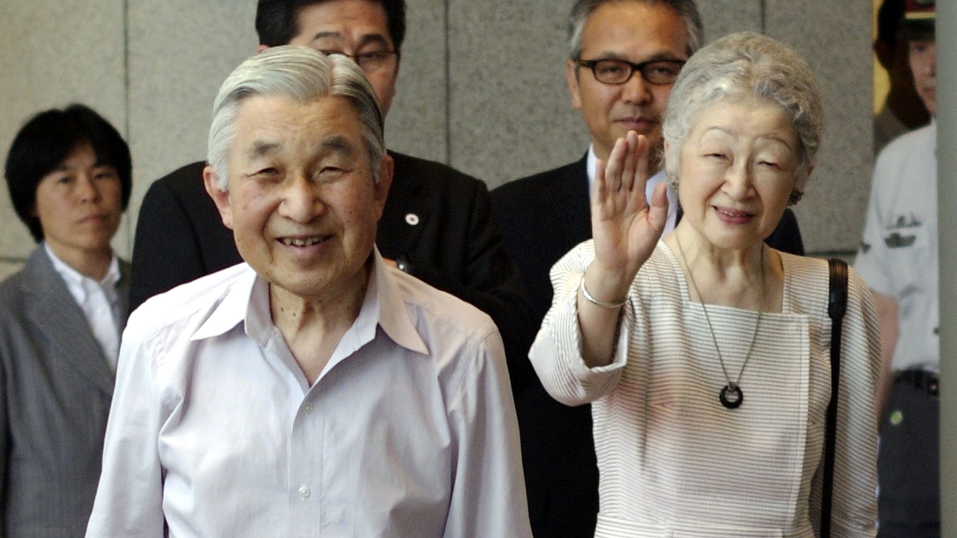 16. L'impératrice Michiko