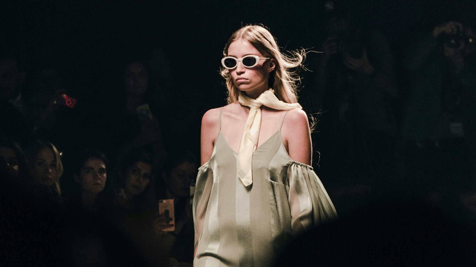 Haute Couture : 20 défilés de mode célèbres