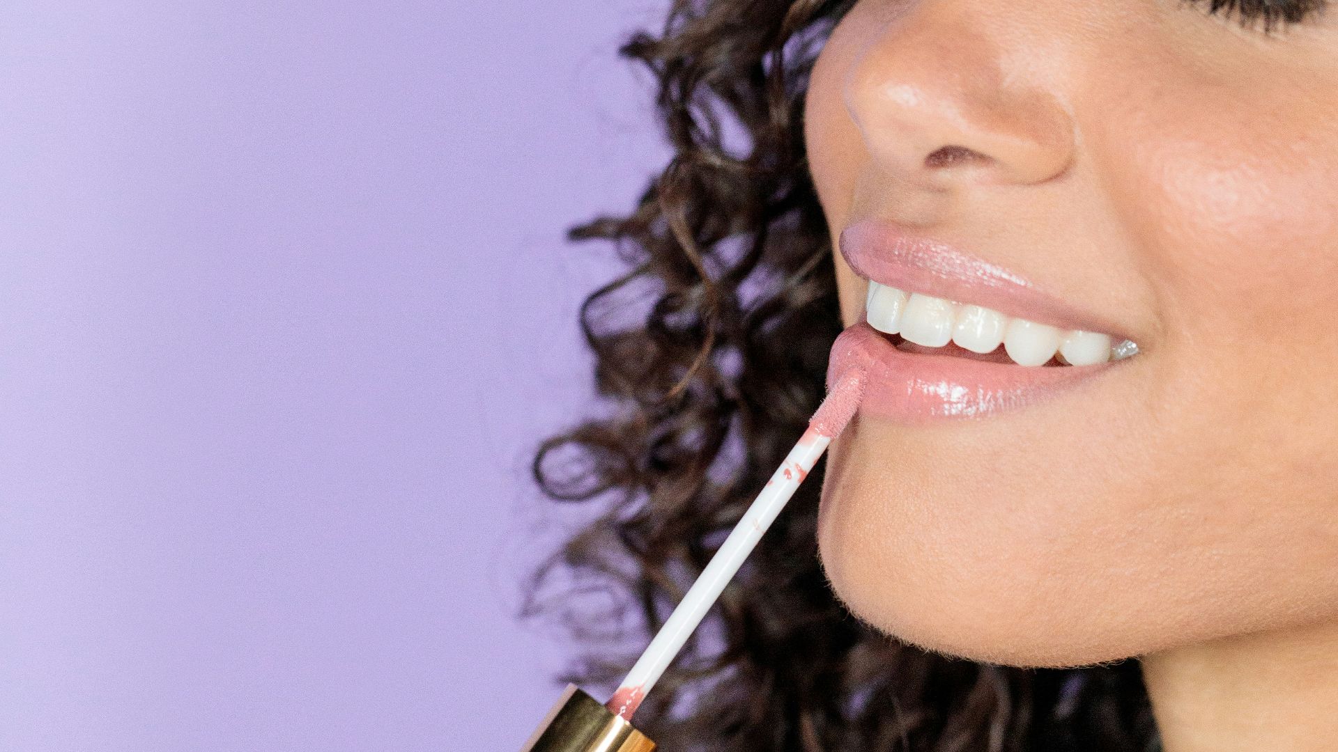 20. Brillant à lèvres