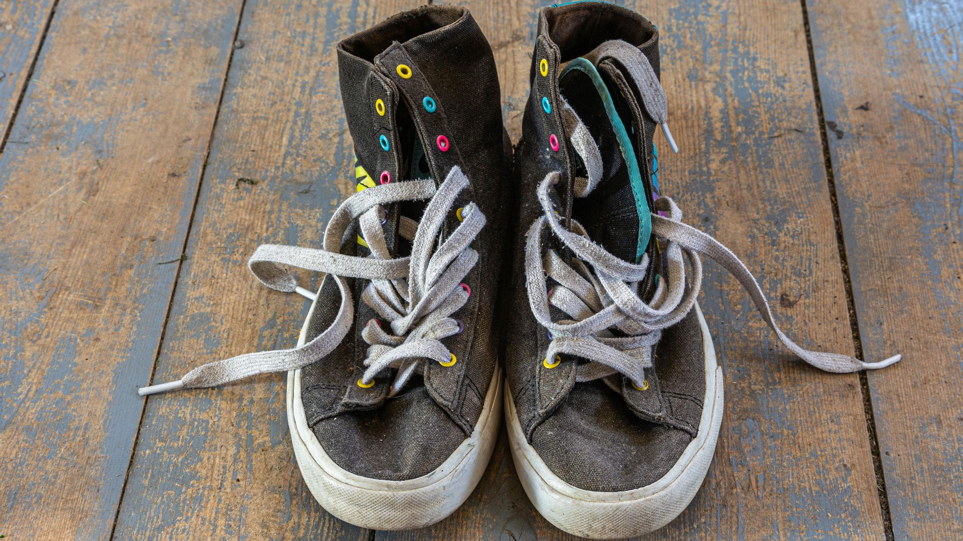 5. Chaussures usées