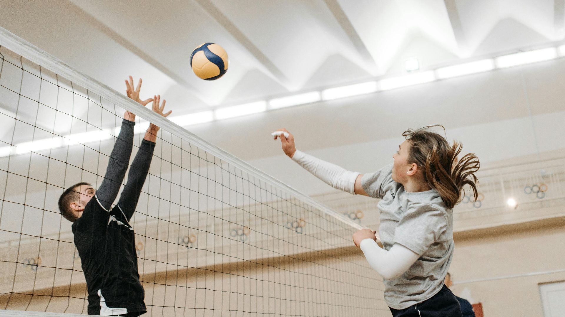 11. Volley-ball