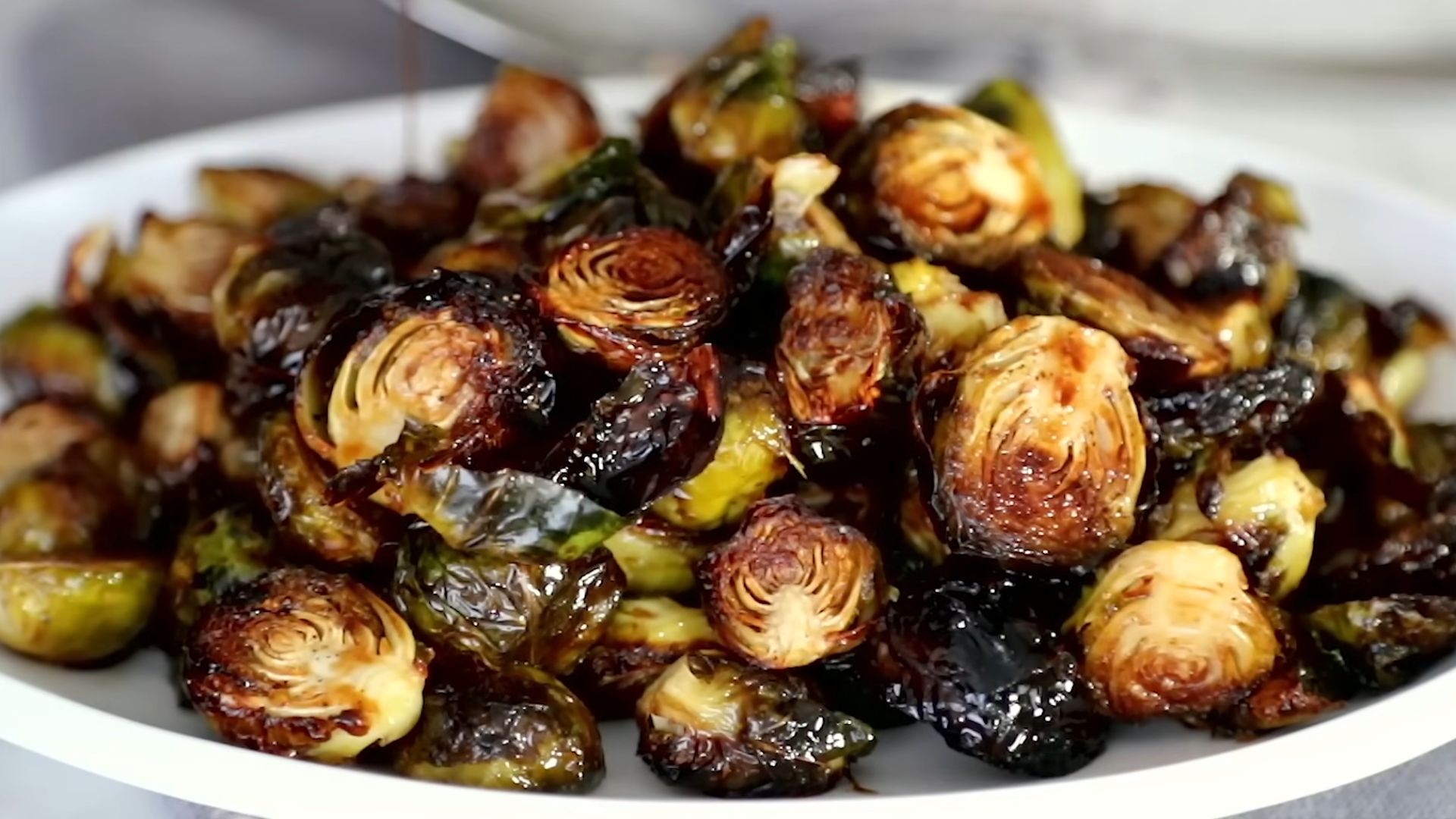 3. Choux de Bruxelles rôtis et glacés au balsamique