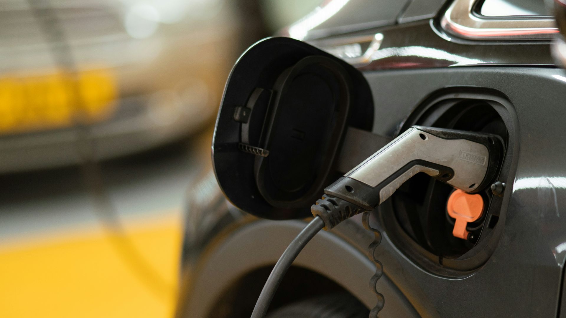 13. Planification intelligente des itinéraires avec intégration de la recharge