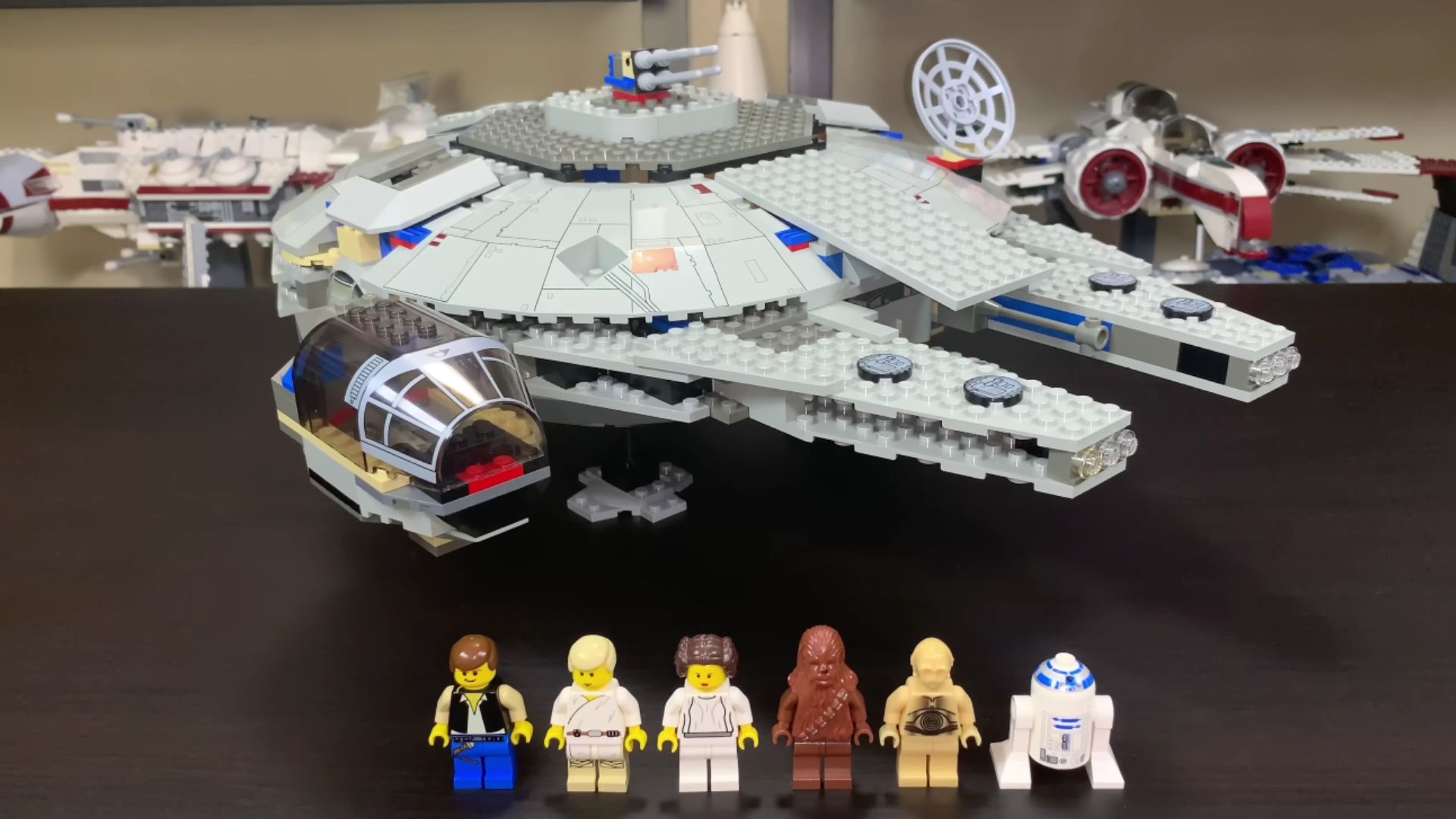 10. LEGO a survécu à une quasi-faillite au début des années 2000