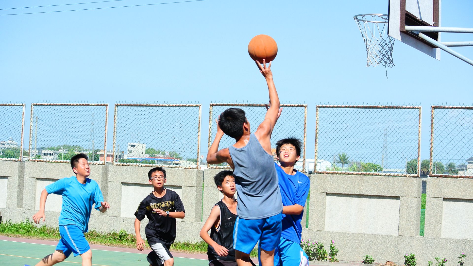 11. Basket-ball