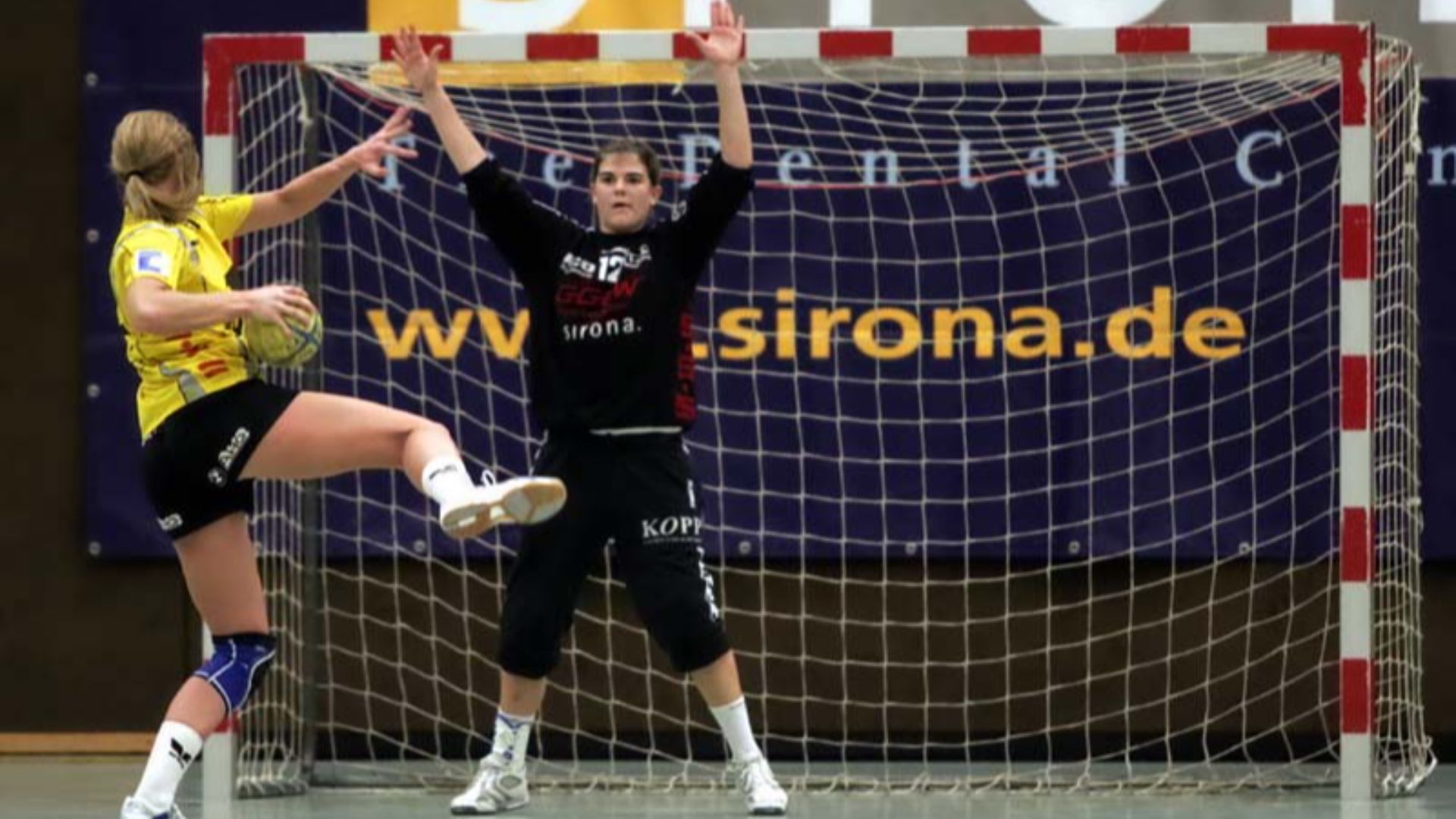 14. Handball