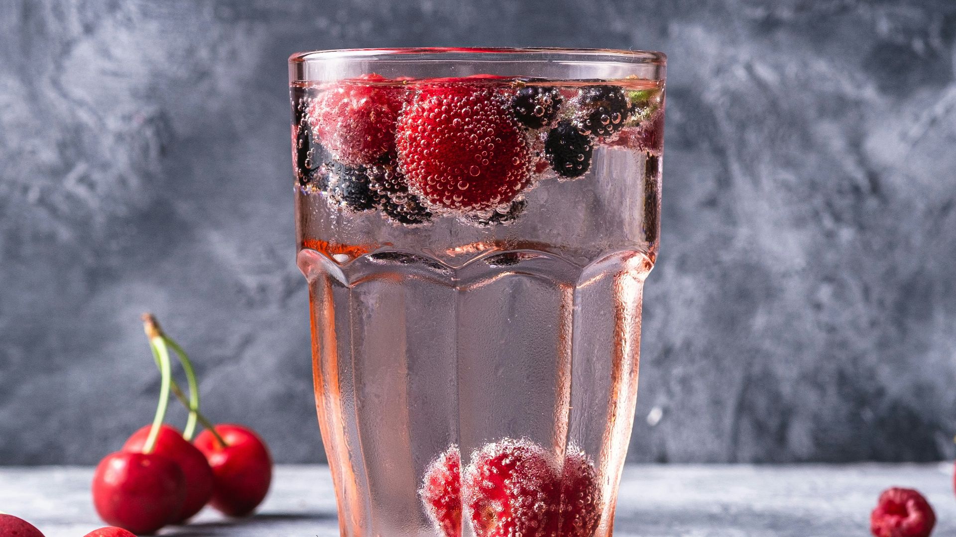 3. Eau pétillante aux fruits