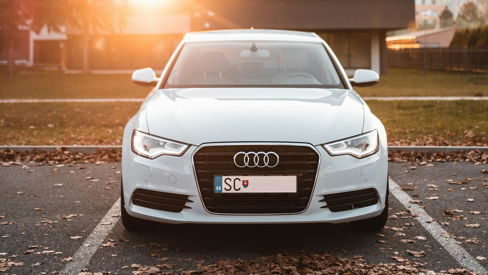 8. Audi A6
