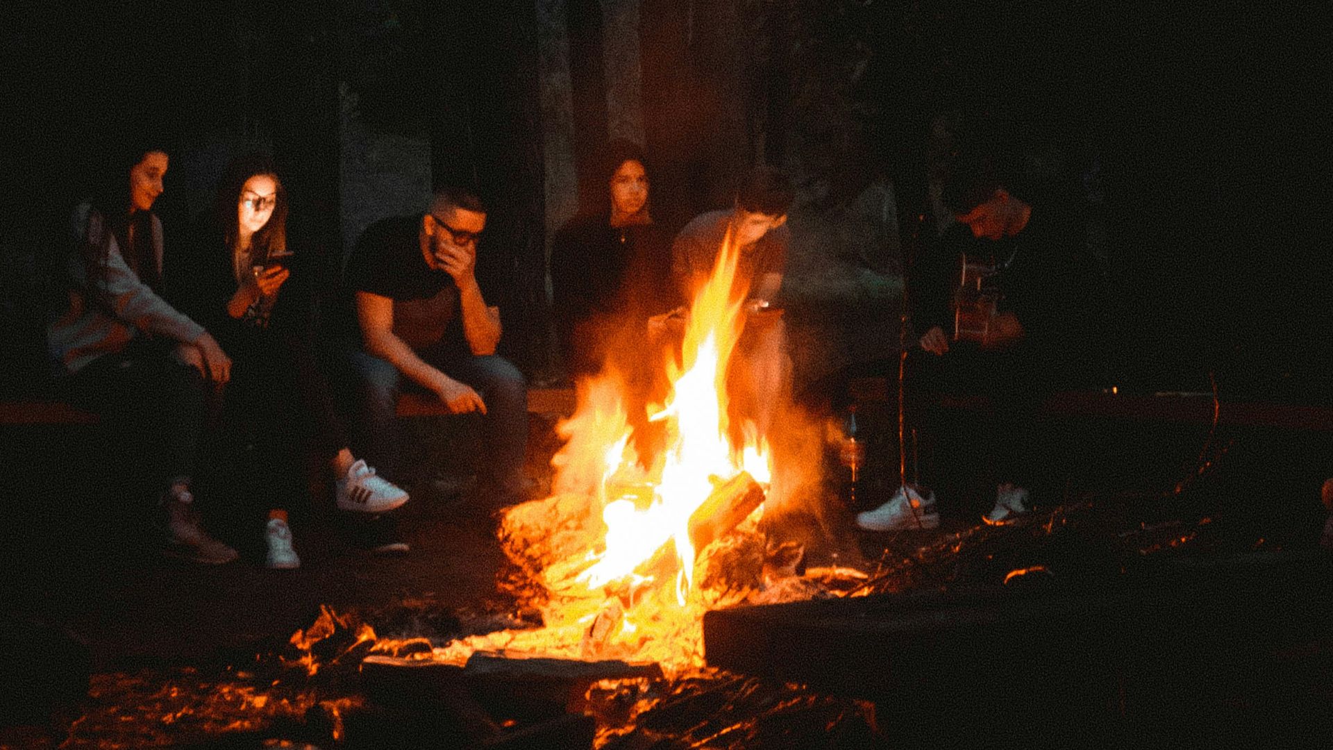 15. Camping hanté