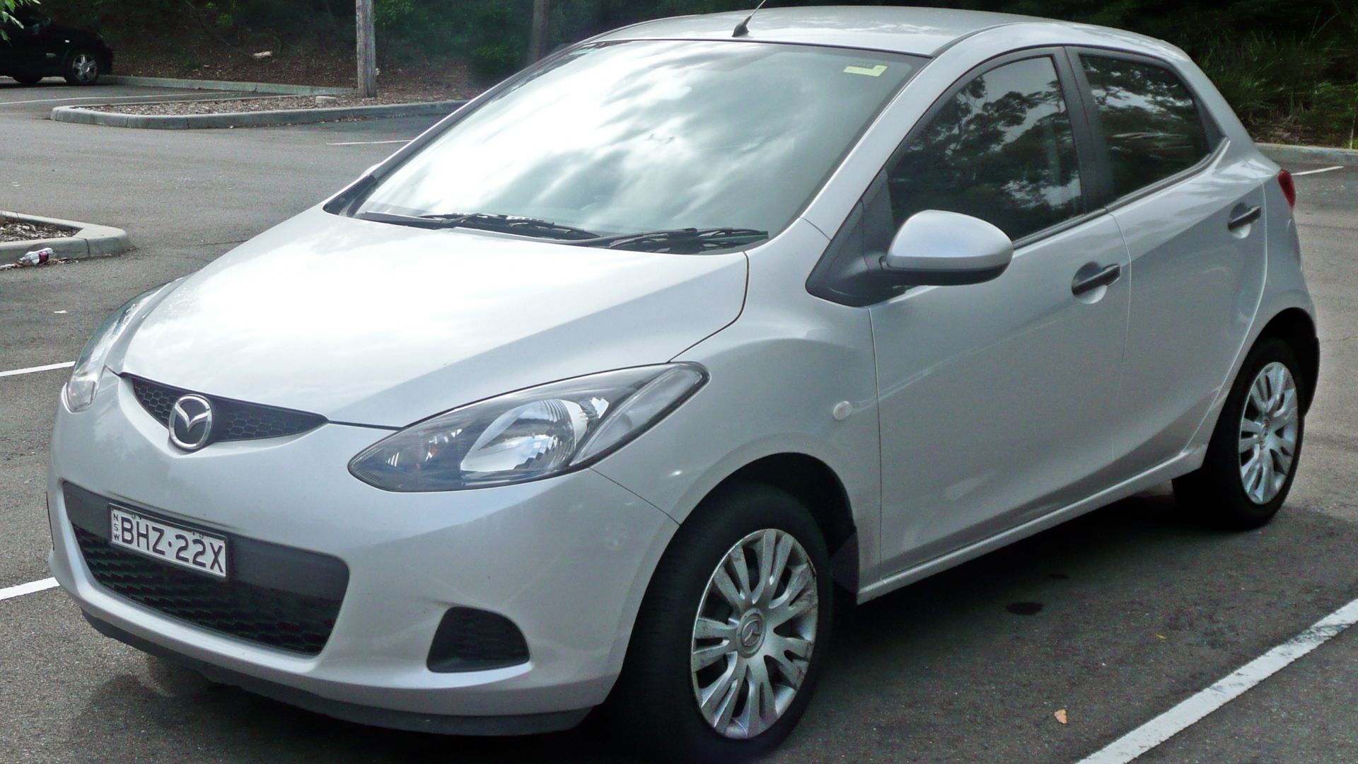 11. Mazda2