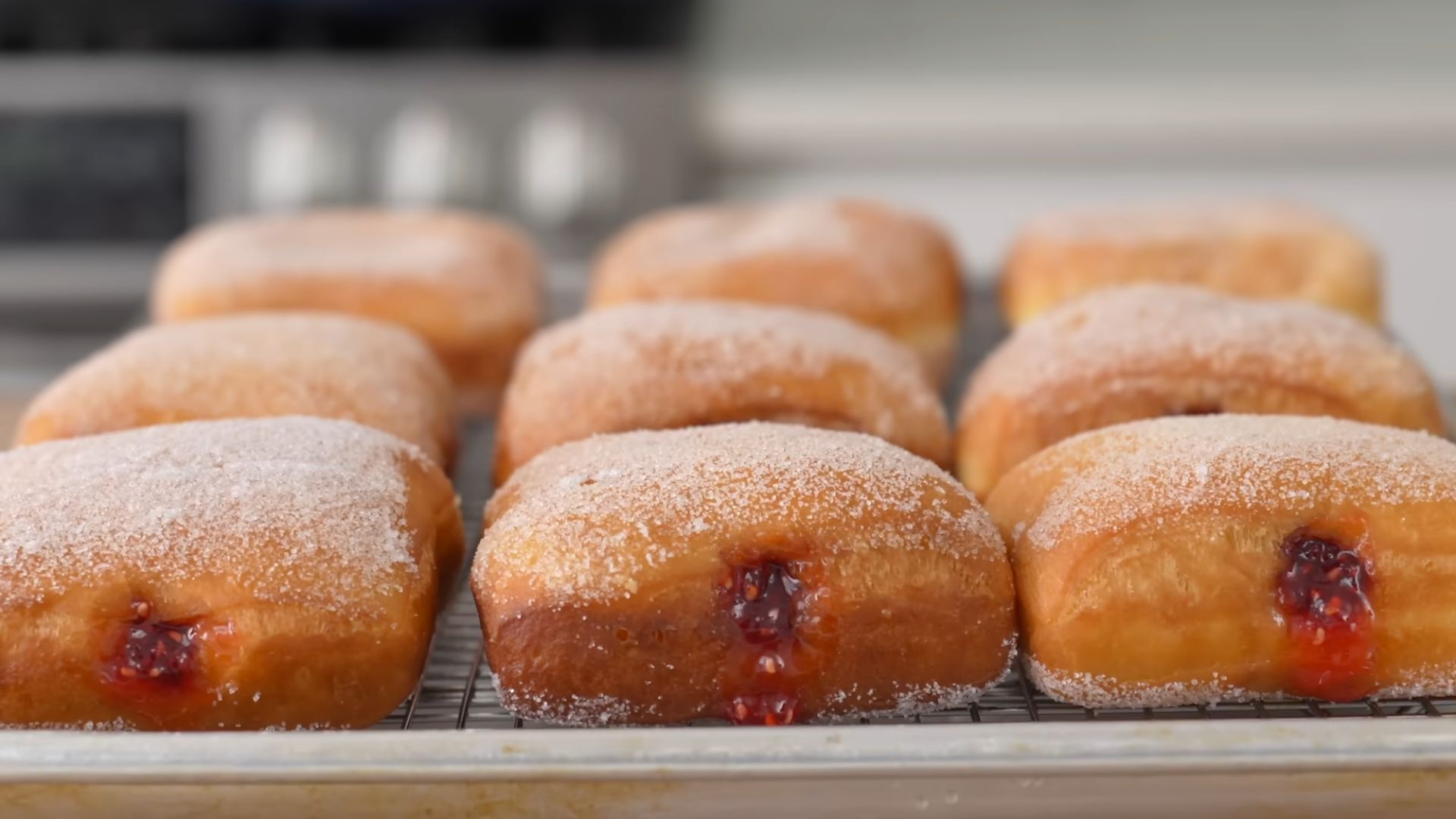 5. Donut fourré à la gelée