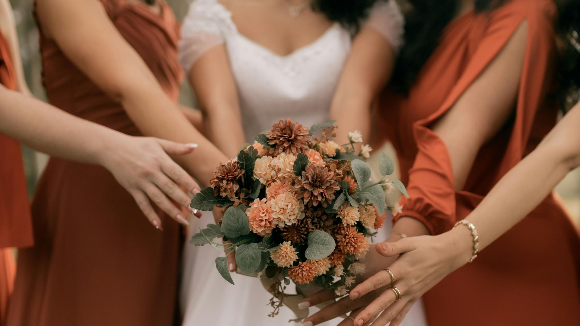 15. Robes-culottes à coupe biaisée