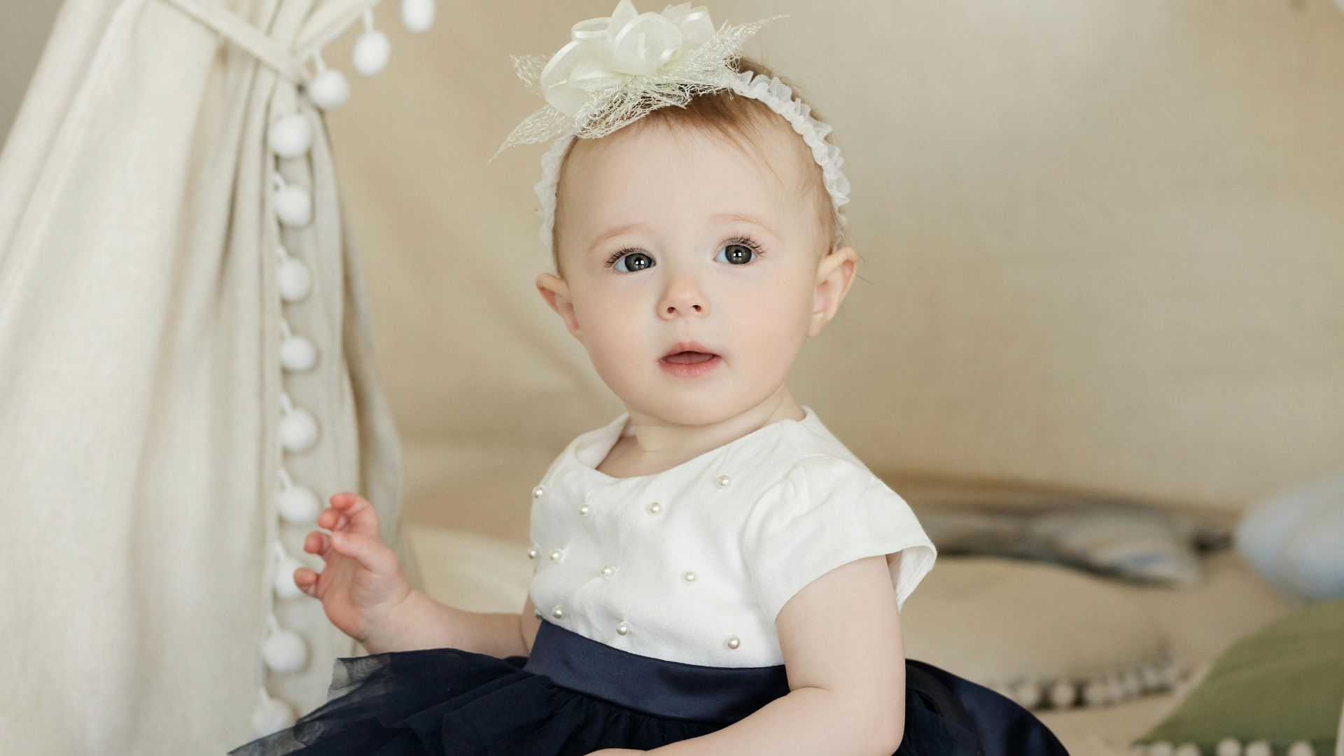 9. Scarlett