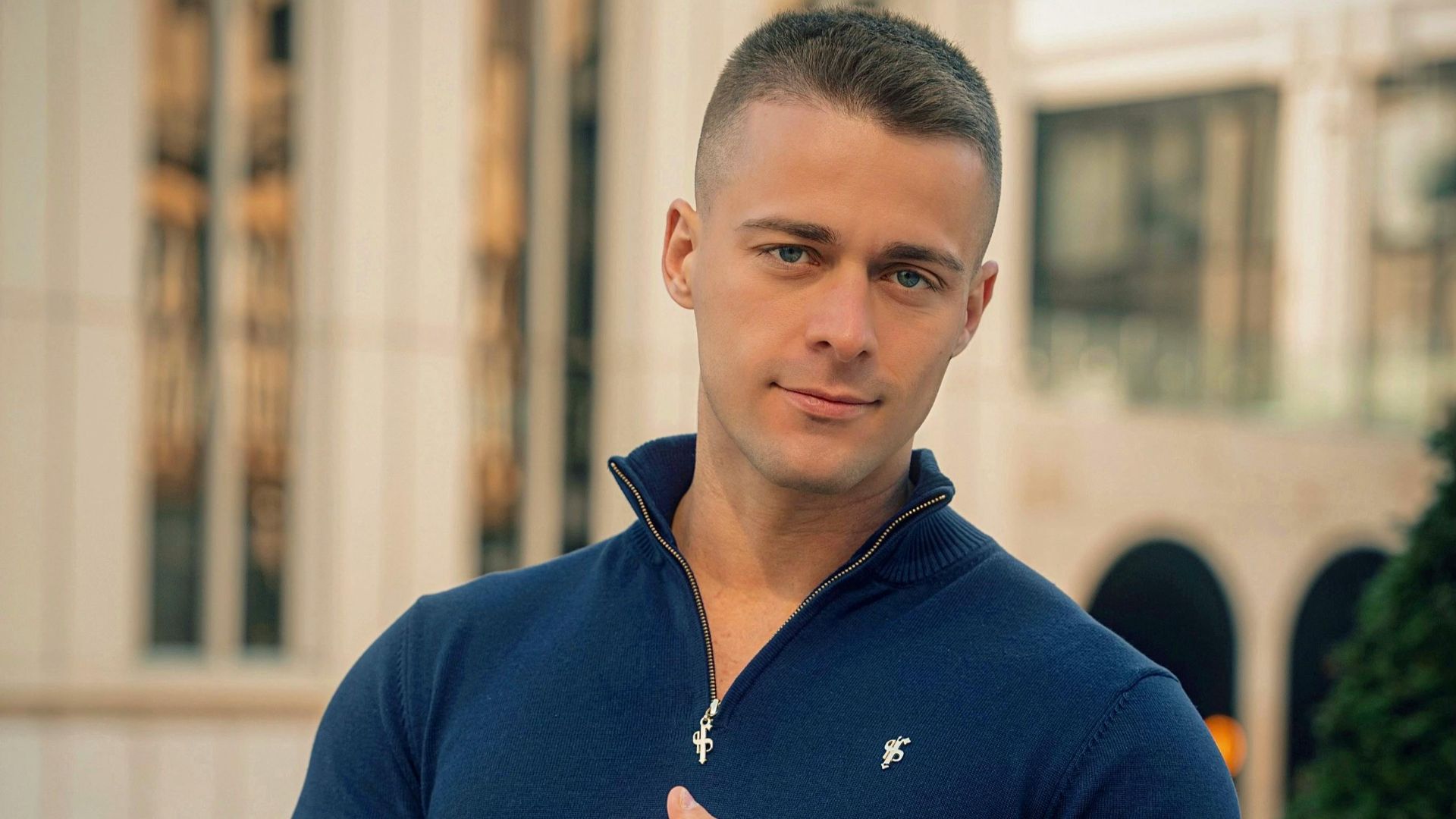 Tous les regards se tournent vers vous : 20 façons d’attirer l’attention