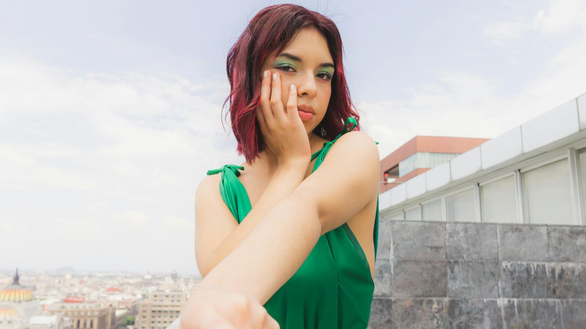 18. Magenta et olive